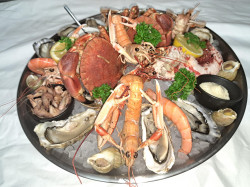 Restaurant fruits de mer à Deauville