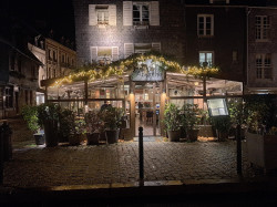 Terrasse extérieure restaurant à Deauville